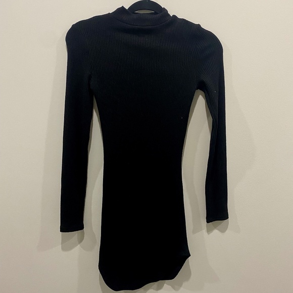 Black long sleeve mini sweater dress - Picture 1 of 2